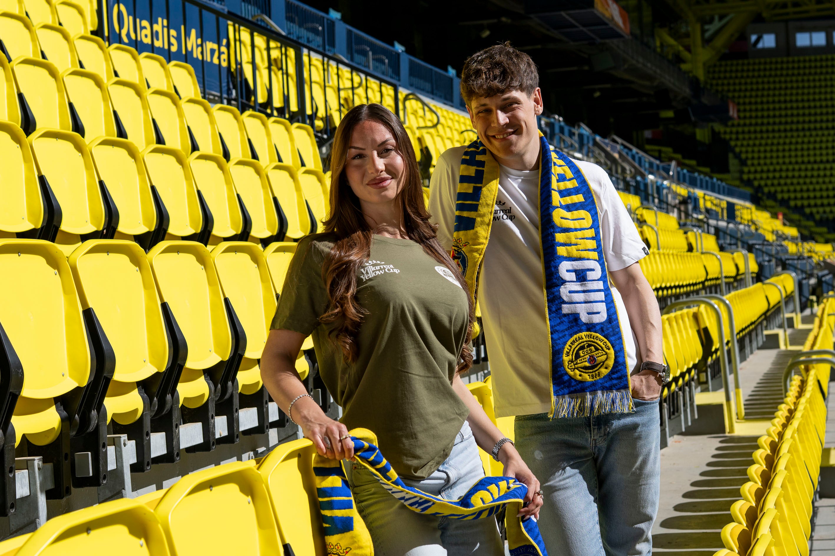 BUFANDA YELLOW CUP 2026